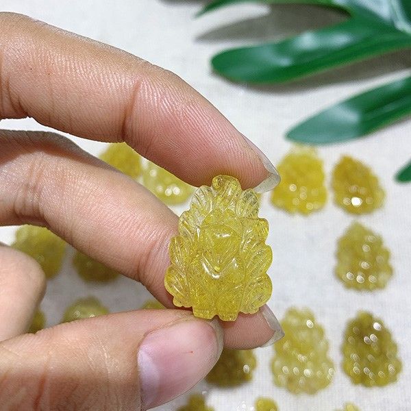 mat_ho_ly_da_thach_anh_1